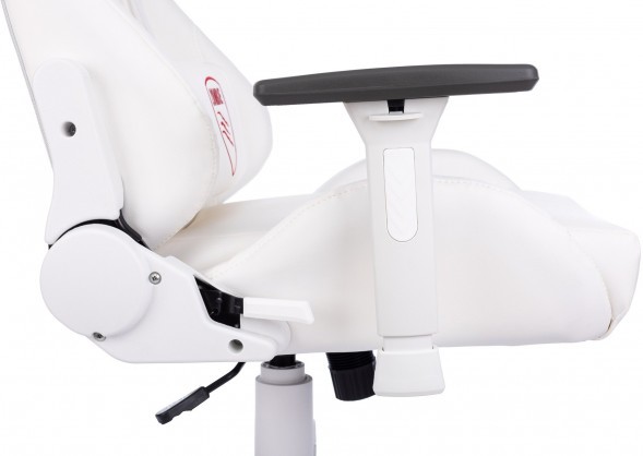 Кресло игровое Zombie Neo белый эко.кожа крестов. пластик пластик белый